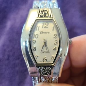 Woman's Geneva Platinum Cuff Watch‎